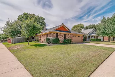 1440 Thistlewood Lane, Grapevine, TX 76051 - Photo 1