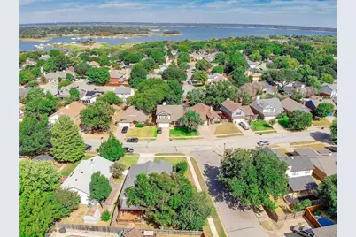 1440 Thistlewood Lane, Grapevine, TX 76051 - Photo 4