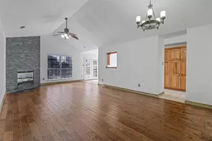 1440 Thistlewood Ln, Grapevine, TX 76051 - Photo 6