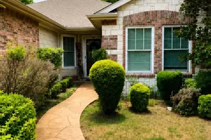 16340 Cowboy Trail, Fort Worth, TX 76247 - Photo 4