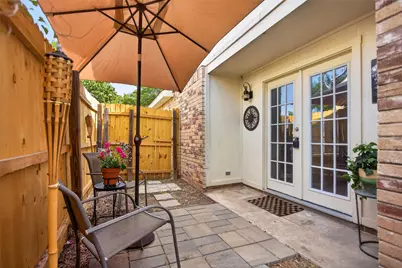 303 Liberty Place, Grand Prairie, TX 75052 - Photo 16