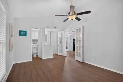 303 Liberty Place, Grand Prairie, TX 75052 - Photo 8
