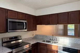 2909 Kathleen Ln, Euless, TX 76039 - Photo 6
