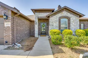 1533 Grassy Meadows Dr, Burleson, TX 76058 - Photo 4