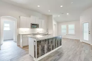 1533 Grassy Meadows Dr, Burleson, TX 76058 - Photo 12