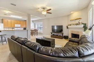 7211 Waterlily Ln, Frisco, TX 75033 - Photo 6