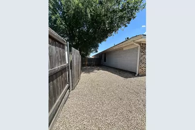 7503 April Lane, North Richland Hills, TX 76182 - Photo 18