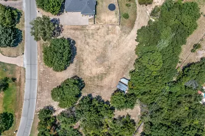 121 Danielle Drive, Hudson Oaks, TX 76087 - Photo 12