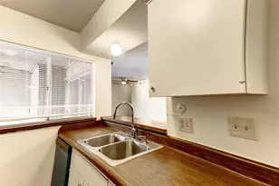 5150 Amesbury Dr, Dallas, TX 75206 - Photo 14