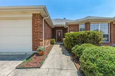 2844 Goldfinch Drive, Mesquite, TX 75181 - Photo 4