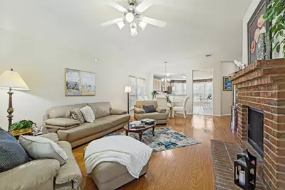 2844 Goldfinch Drive, Mesquite, TX 75181 - Photo 8