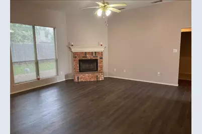 7933 Mourning Dove Drive, Arlington, TX 76002 - Photo 2