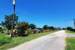104 Mimosa Way, Venus, TX 76084 - Photo 2