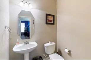 565 Griffith Dr, Saginaw, TX 76179 - Photo 8