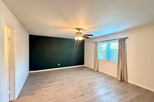 8506 Londonderry Ln, Dallas, TX 75228 - Photo 12