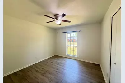 8506 Londonderry Lane, Dallas, TX 75228 - Photo 16