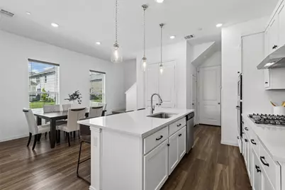 9901 Schramm Street, Irving, TX 75063 - Photo 8