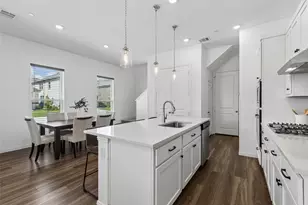 9901 Schramm St, Irving, TX 75063 - Photo 8