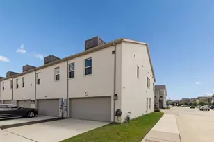 9901 Schramm St, Irving, TX 75063 - Photo 32