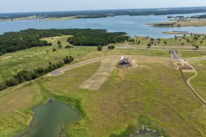 571 Lakeshore Terrace, Windom, TX 75492 - Photo 14