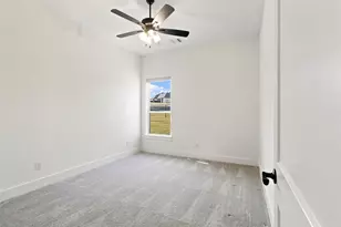 300 Spanish Oak Ct, Weatherford, TX 76085 - Photo 30