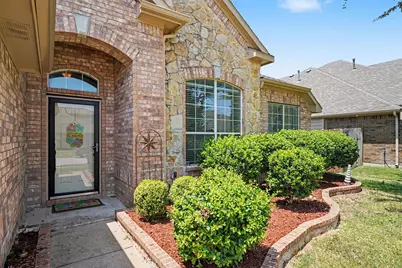 4509 Mallow Oak Drive, Fort Worth, TX 76123 - Photo 2