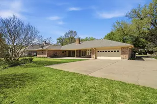 4201 Winding Way, Benbrook, TX 76126 - Photo 30