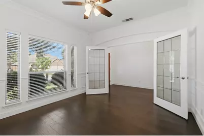 6974 Shoreview Drive, Grand Prairie, TX 75054 - Photo 12