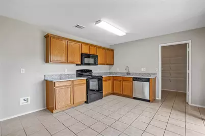 6432 Paradise Valley Road, Fort Worth, TX 76112 - Photo 10