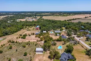 321 E Woody Creek Ct, Springtown, TX 76082 - Photo 30