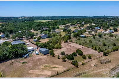 321 E Woody Creek Court, Springtown, TX 76082 - Photo 34