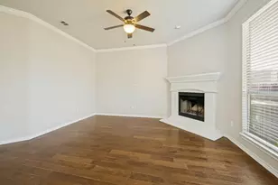 3213 Hornbeam St, Denton, TX 76226 - Photo 8
