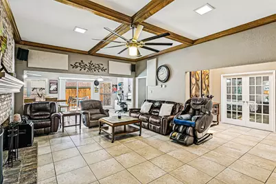 4801 Gaylewood Court, Arlington, TX 76017 - Photo 4