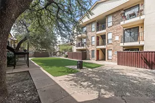 1810 N Garrett Ave, Dallas, TX 75206 - Photo 18