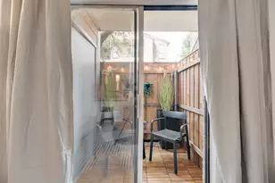 1810 N Garrett Ave, Dallas, TX 75206 - Photo 16