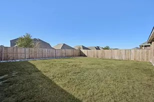 609 Bassett Hall Rd, Fate, TX 75189 - Photo 20