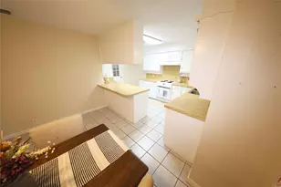 2204 Towne N Dr, Cleburne, TX 76033 - Photo 12