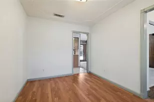 7805 Marlborough Dr W, Fort Worth, TX 76134 - Photo 4