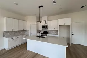 4444 Fatima Dr, Irving, TX 75062 - Photo 8