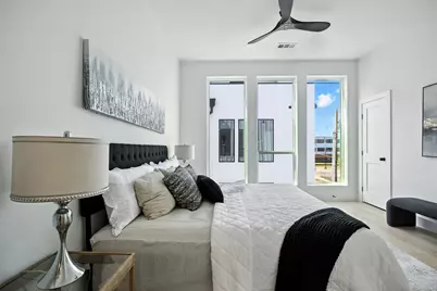 312 N Lancaster Avenue #13, Dallas, TX 75203 - Photo 18