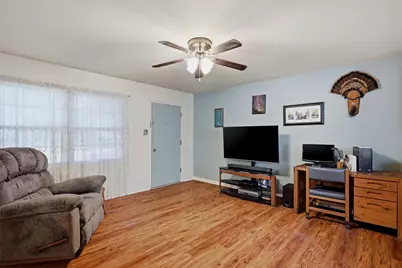 2050 Avon Drive, Denison, TX 75020 - Photo 10