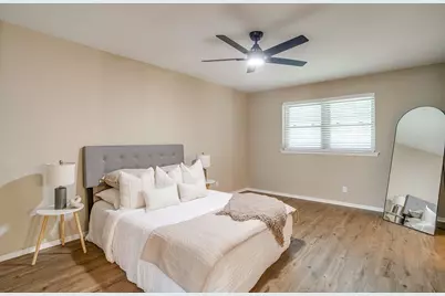 105 Lakeway Drive, Benbrook, TX 76126 - Photo 20