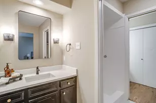 105 Lakeway Dr, Benbrook, TX 76126 - Photo 24