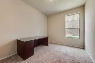 1733 Falling Star Dr, Fort Worth, TX 76052 - Photo 16