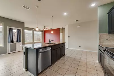 1733 Falling Star Drive, Fort Worth, TX 76052 - Photo 6