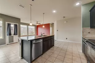 1733 Falling Star Dr, Fort Worth, TX 76052 - Photo 6
