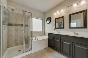 1733 Falling Star Dr, Fort Worth, TX 76052 - Photo 12