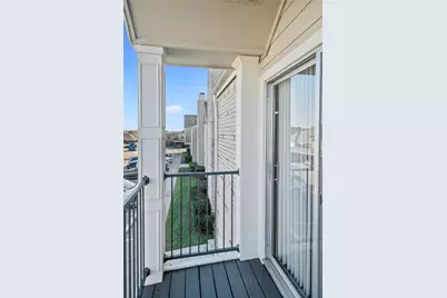 5881 Preston View Boulevard #261, Dallas, TX 75240 - Photo 16
