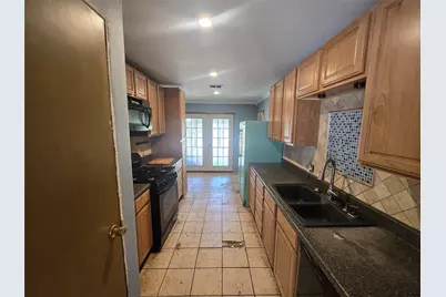 1366 Peach Street, Abilene, TX 79602 - Photo 4