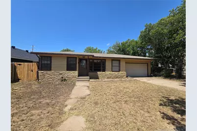 1366 Peach Street, Abilene, TX 79602 - Photo 1